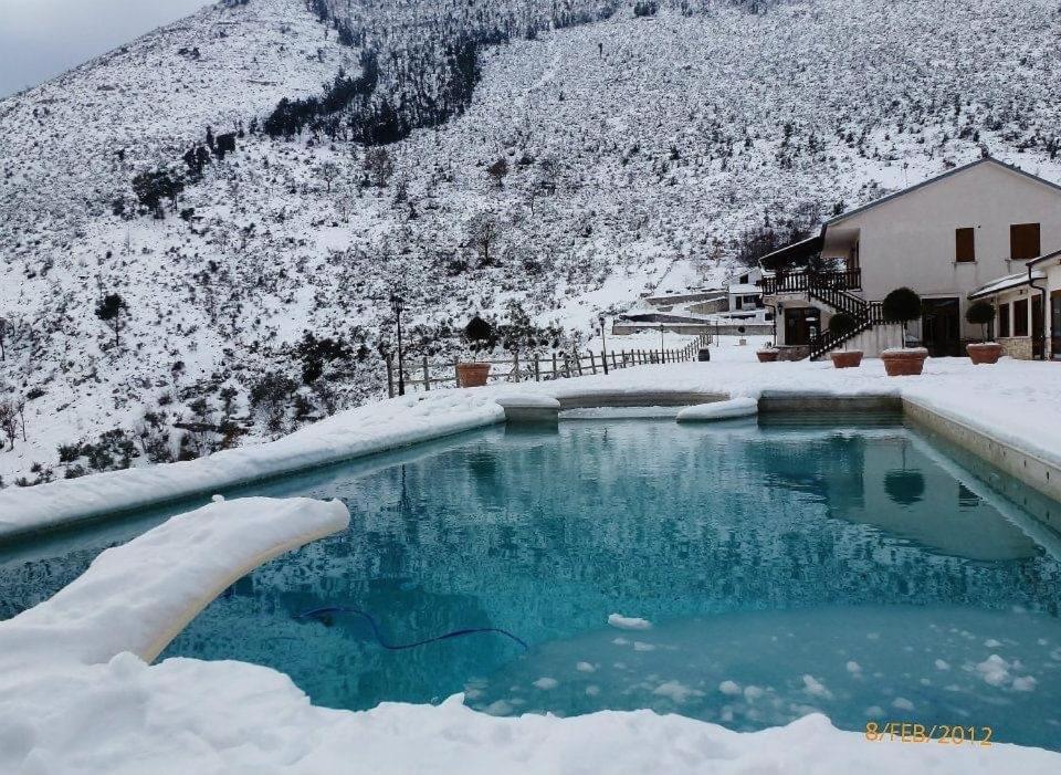 Agriturismo Collecammino Villa Lenola Exterior foto